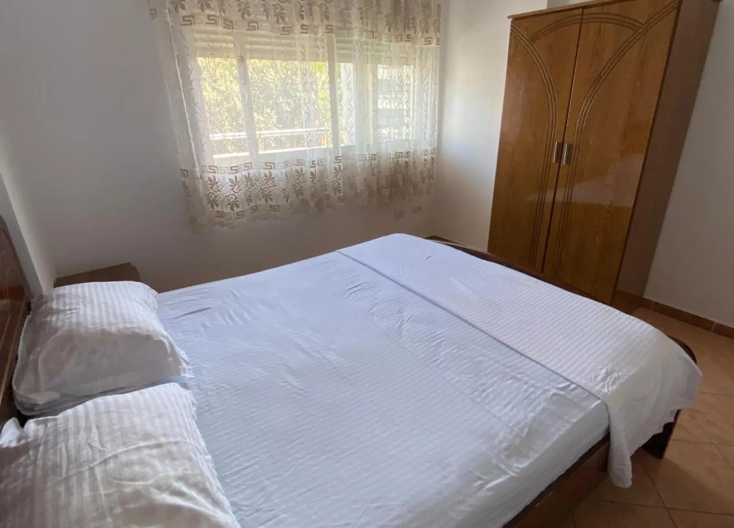 Zani'S Apartments Durres Albania
