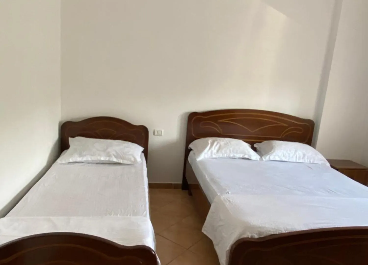 Zani'S Apartments Durres