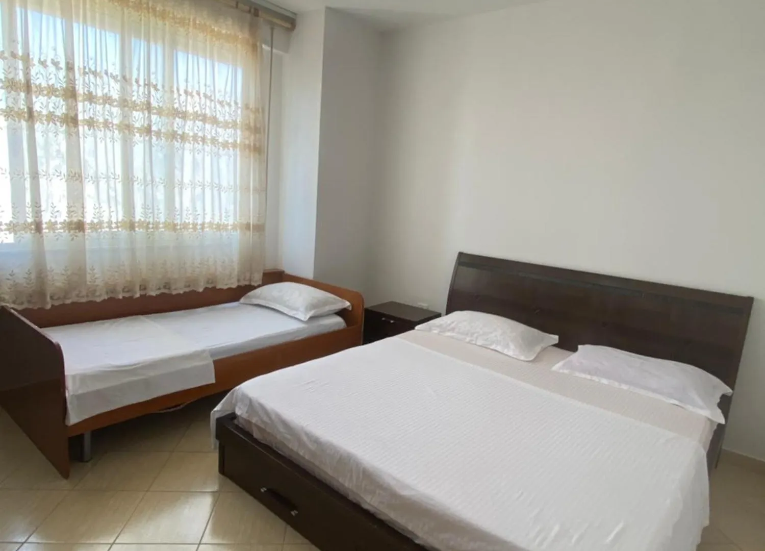 Zani'S Apartments Durrës